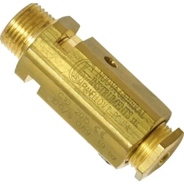 The Rancilio 10060525 Pressure Safety Valve is a brass check valve with threaded ends and engraved flow direction and pressure rating, designed to control fluid flow in pipelines. © 2025 1st-line.com