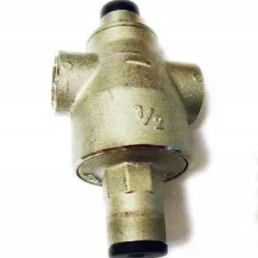 The Ascaso V..326 1/2 Pressure Reducer is metallic, has three ports, black end caps on each side, and product markings V..326 and 1/2 on the body. © 2025 1st-line.com