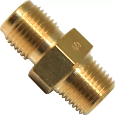 The Bezzera 7304502TR Straight Fitting 1/8 G OT Ref: F 653 is a brass, threaded straight fitting with a hexagonal center, featuring the 1/8 G marking and designed for joining two pipes. © 2025 1st-line.com