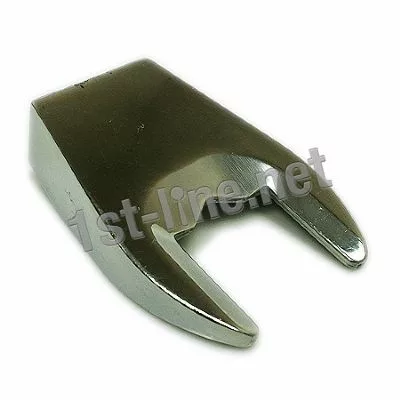 The Mazzer S000FOB02/CQQ Portafilter Fork is a shiny metal fork with two prongs and a flat top, shown on a white background with “1st-line.net” overlaid across the image. © 2025 1st-line.com