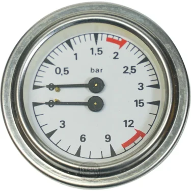The SAN MARCO DOUBLE GAUGE is a round gauge featuring two black needles, measuring 0–2.5 bar and 0–15 with a red caution zone between 2 and 2.5 bar on the upper scale. © 2025 1st-line.com