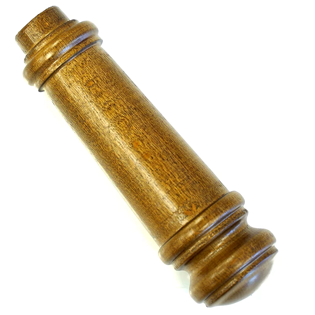 The Elektra 00177014 is a smooth wooden handle for portafilters, featuring decorative ridges at both ends, shown against a white background. © 2025 1st-line.com