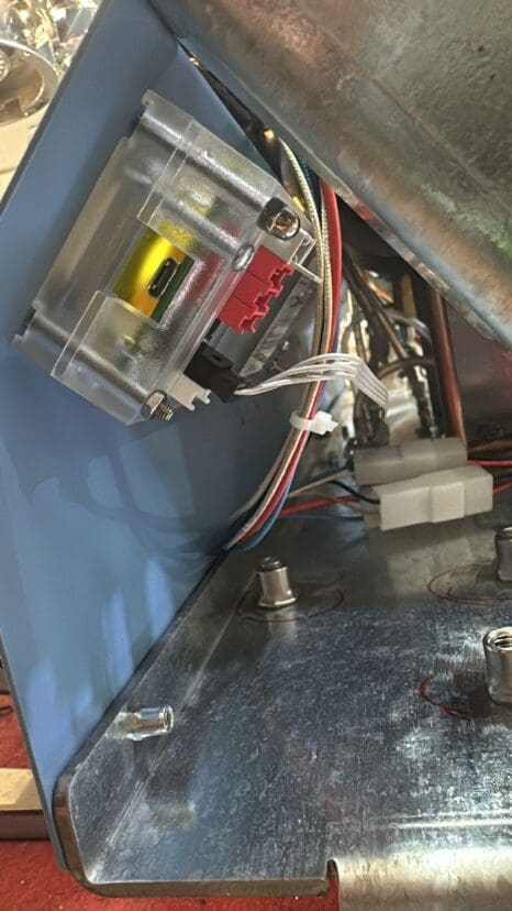 Picture of back of lower display on ACS Vostok