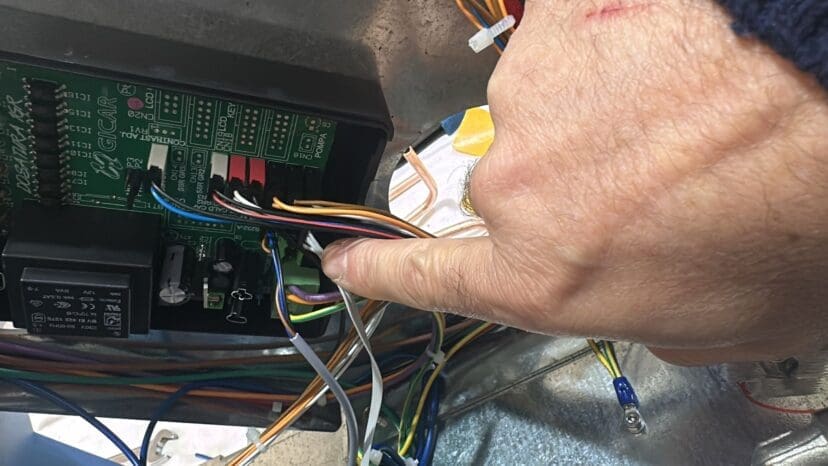 Picture of ACS Vostok internal controller brain unit